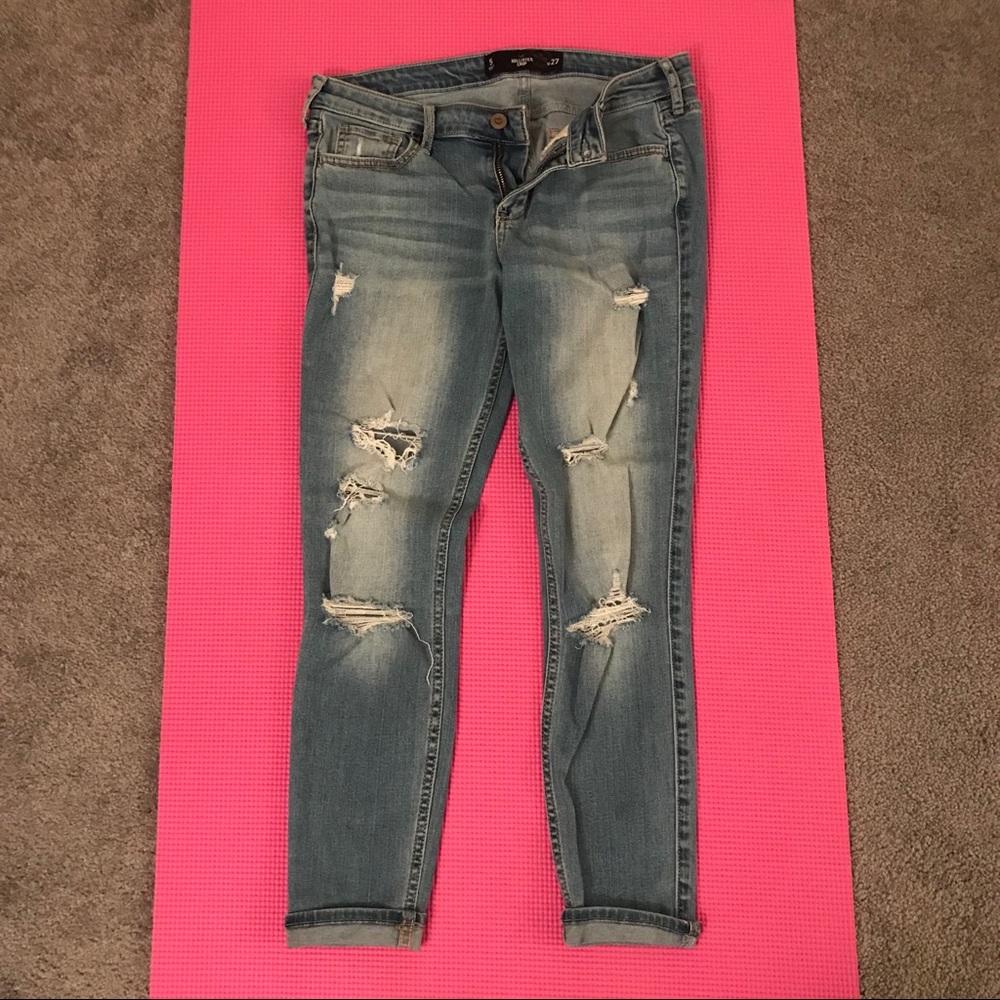 Medium wash destroyed jeans, low rise waist!